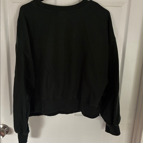 ✨Old Navy Dark Green Crew Neck Sweater - Picture 3 of 3